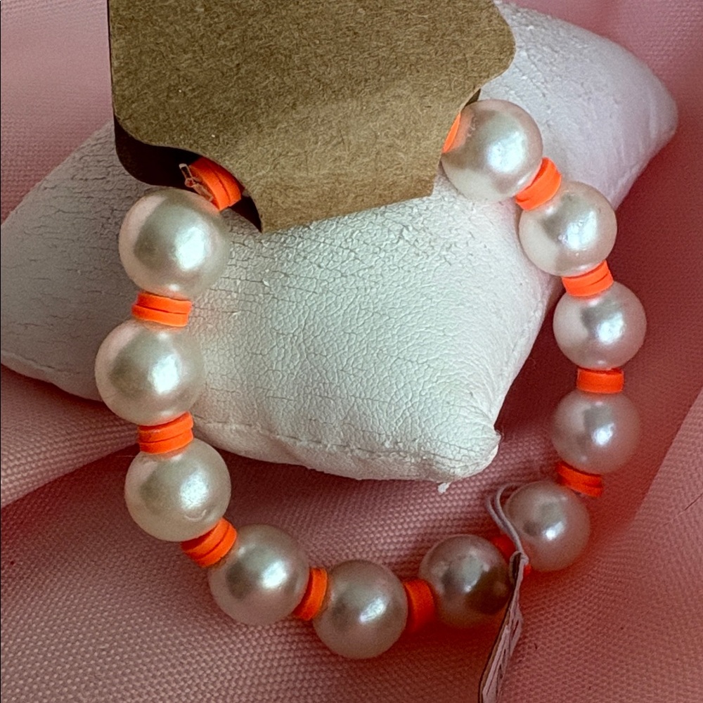 🟢 Pearl and Neon Orange Clay Beaded Bracelet - Unisex